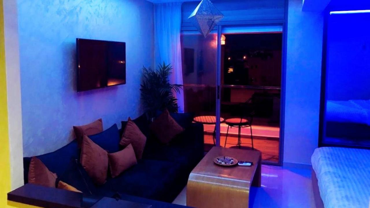 Bleu Host Asilah Apartment Bagian luar foto