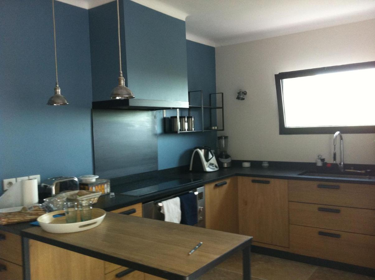 Bleu Host Asilah Apartment Bagian luar foto
